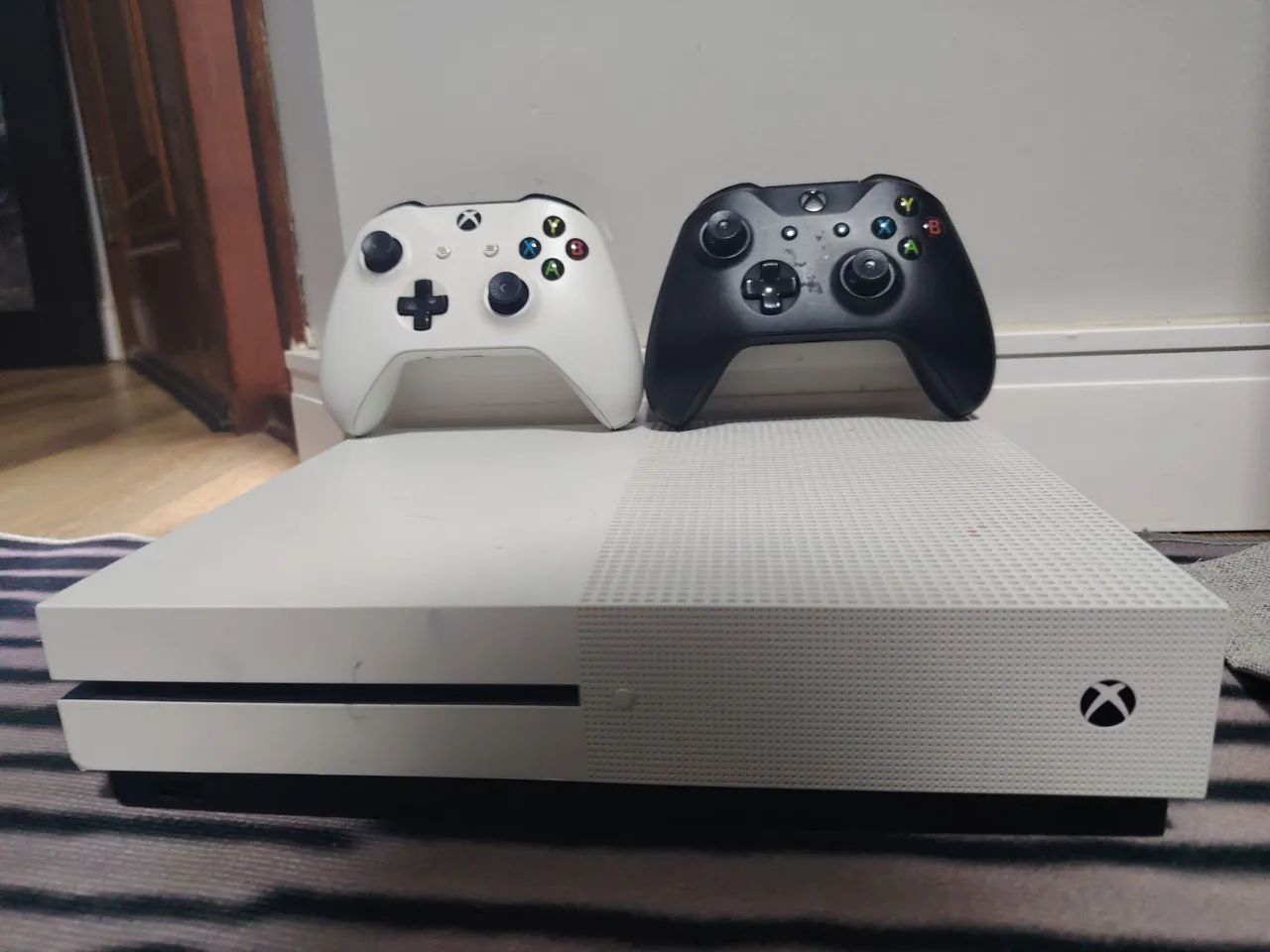 Vendo Xbox One S