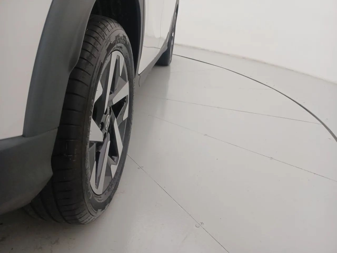 Volkswagen Tera High 1.0 170 TSI Flex 12V 5p Aut, foto 14 de 18