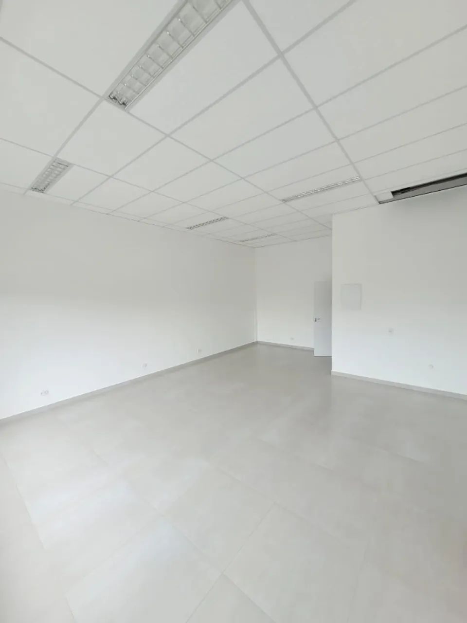 Sobre Loja de 36 m², Proximo a Av Irai, Pinhais - Foto 4