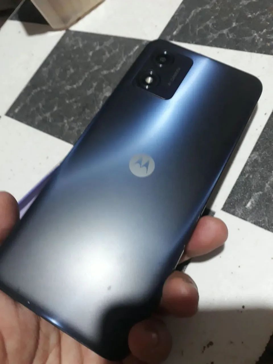 Moto e13