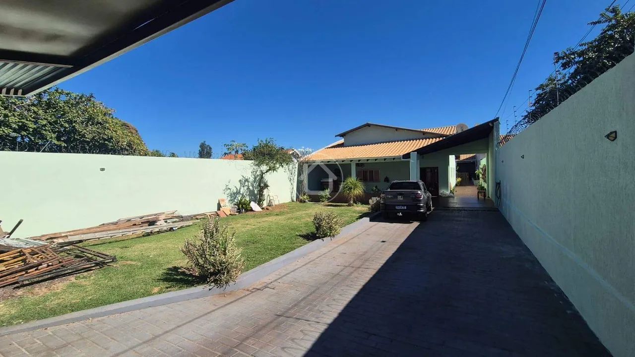 CASA COM PISCINA E ENERGIA SOLAR - Foto 3