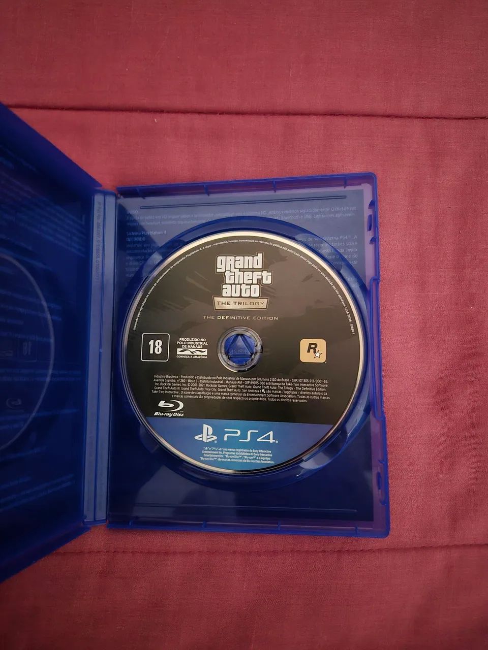 GTA Trilogy PS4 Excelente Estado - Foto 3