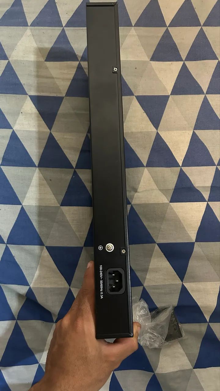 Switch Intelbras SF 2400 QR - 24 Portas - Foto 2