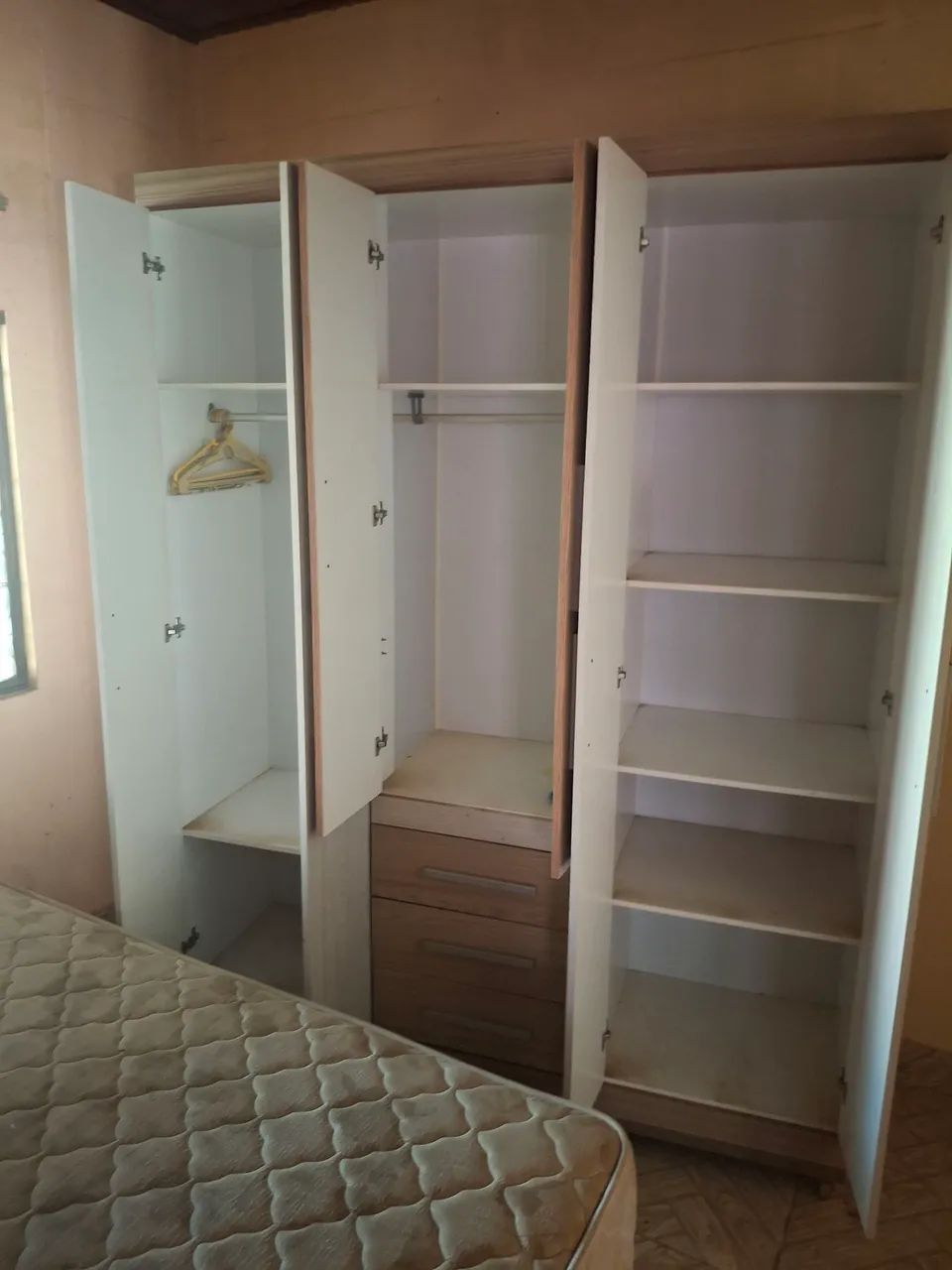 GUARDA ROUPA CASAL 6 PORTAS - Foto 2