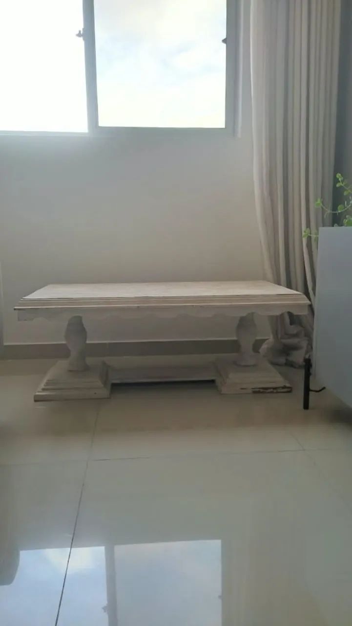 Mesa de Centro estilo clássico em Madeira Maciça - Foto 2
