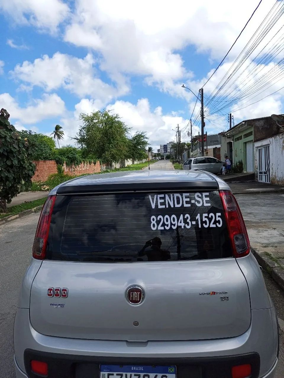 Fiat Uno Sporting 1.4 EVO Fire Flex 8V 4P 2013
