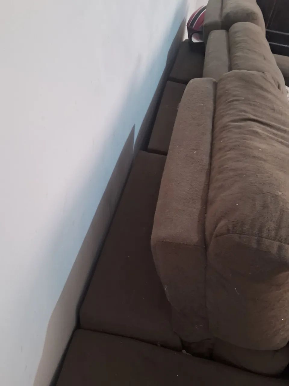 Vende-se sofá retratil 250 pra levar logo - Foto 4
