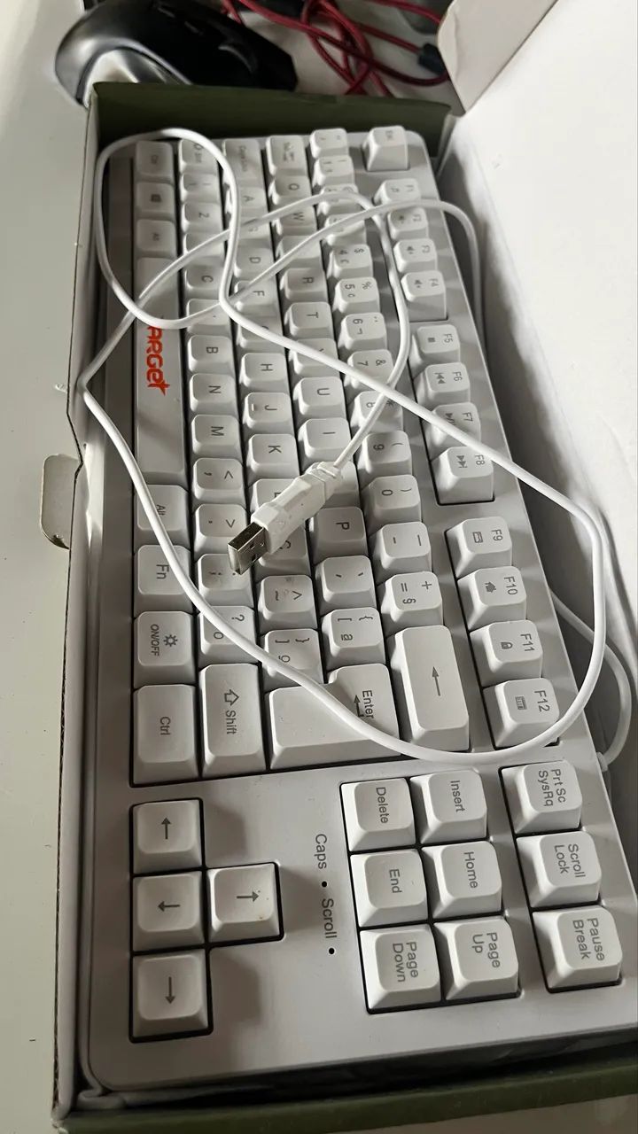 TECLADO TGT M90B (EXCELENTE ESTADO) - Foto 3