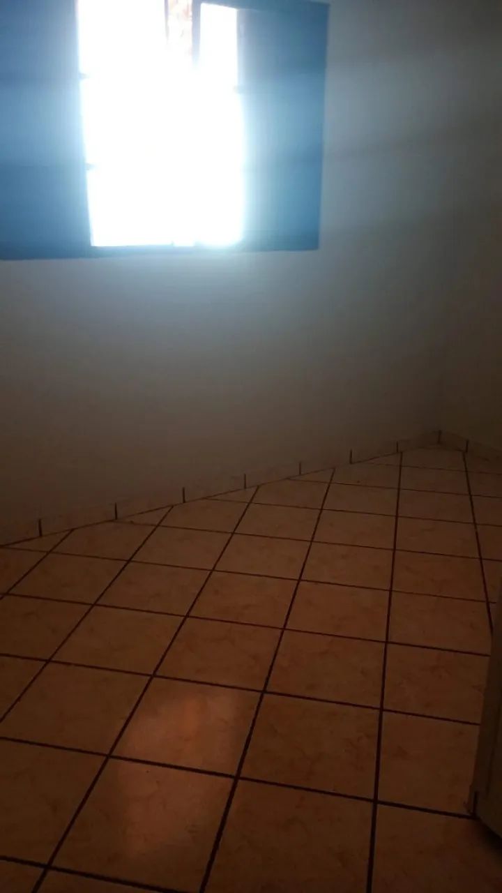 Aluga se casa laranjeiras 2 quartos - Foto 3