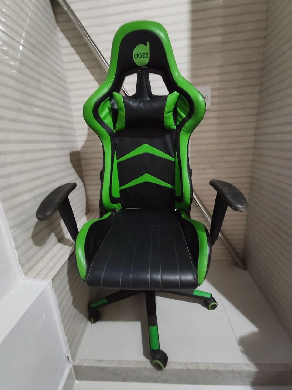 Cadeira gamer dazz