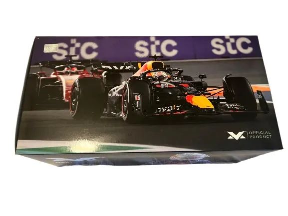 Oracle Red Bull Racing Rb18 2022 - Saudi Gp - Escala 1:18