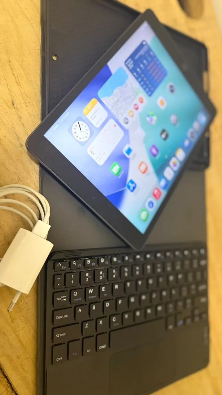 iPad 9ª Geração 64GB + Teclado com Touchpad e Capa - Foto 5
