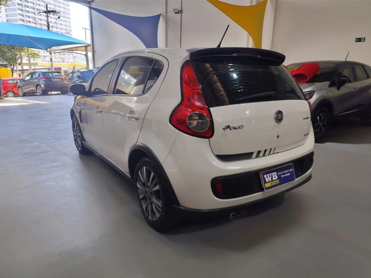 Fiat Palio Sporting 1.6 Flex 16V 5P 2014 - Foto 3