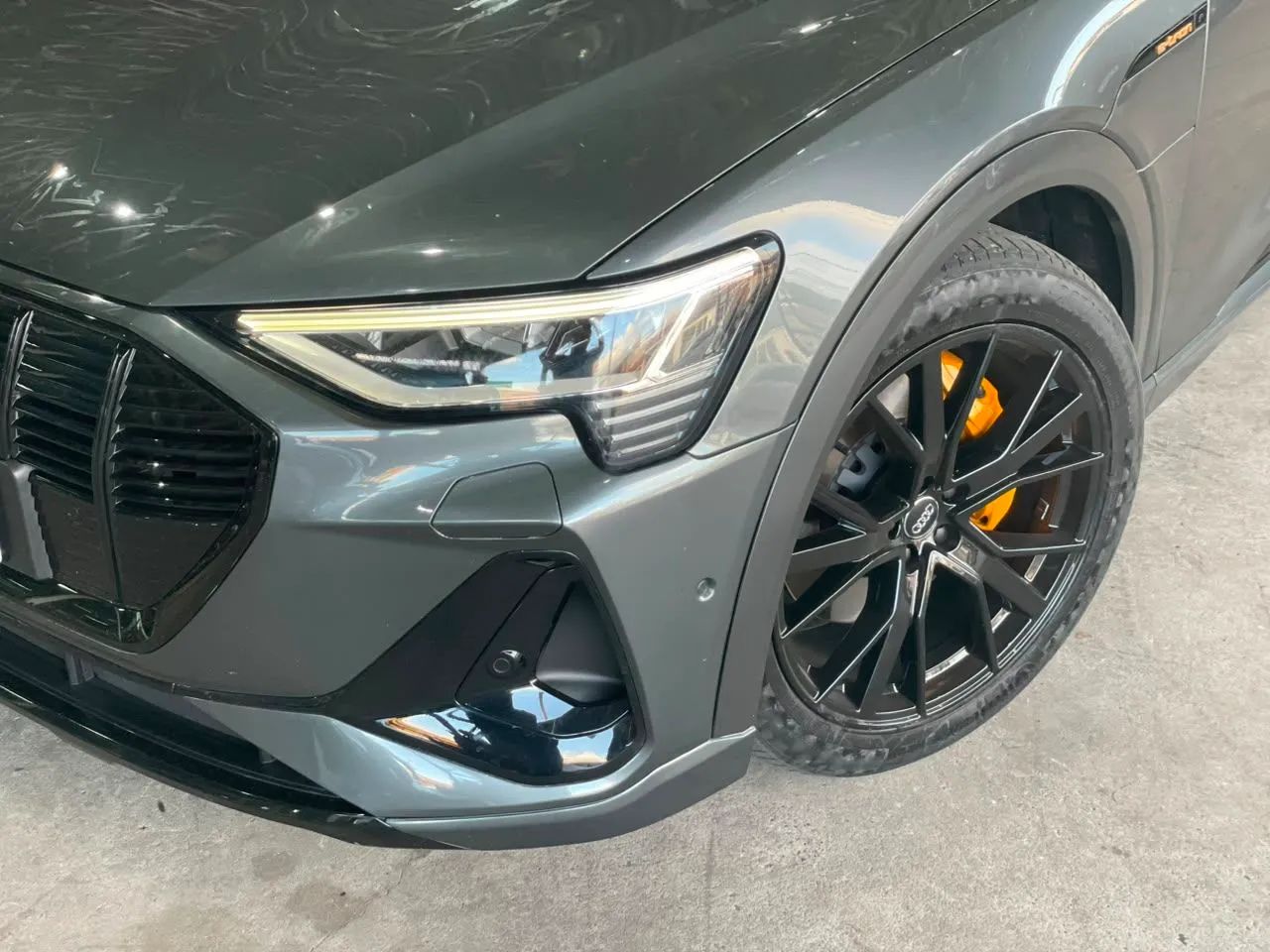 Audi E-Tron Sportback Perf. Aut. (elétrico) 2020 - Foto 3