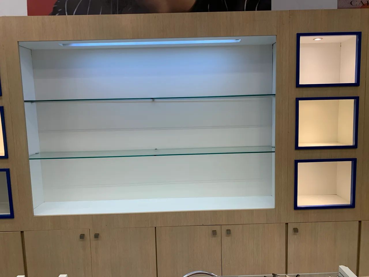 ? VITRINES MDF TOP DE LINHA?