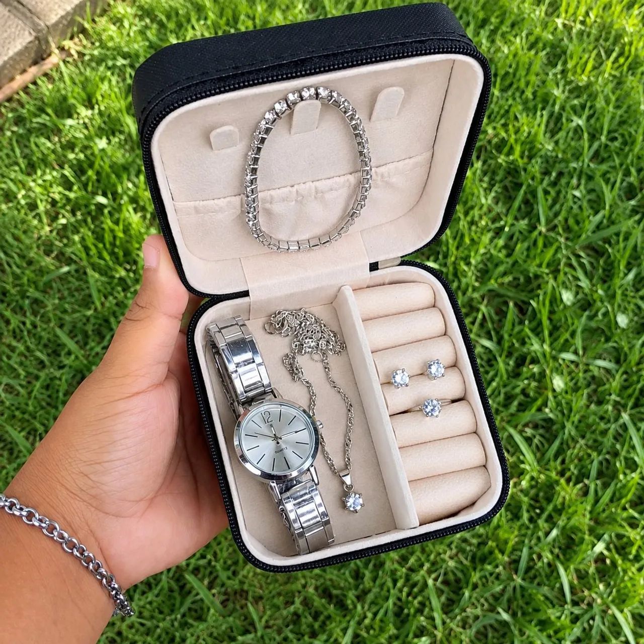 Kit Feminino Completo Com 5 Itens Na Caixa