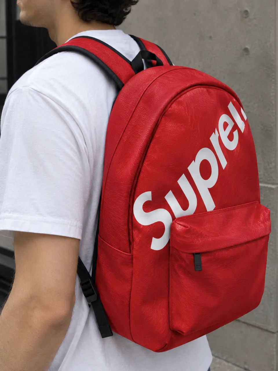 Mochila Vermelha com textura 