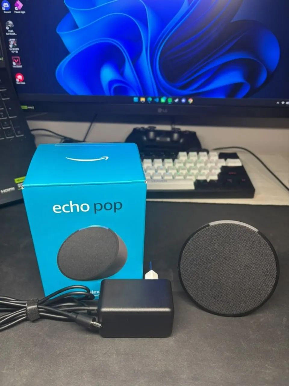 Amazon Alexa Echo Pop Assistente Virtual Inteligente Speaker Cor Preto - Foto 2