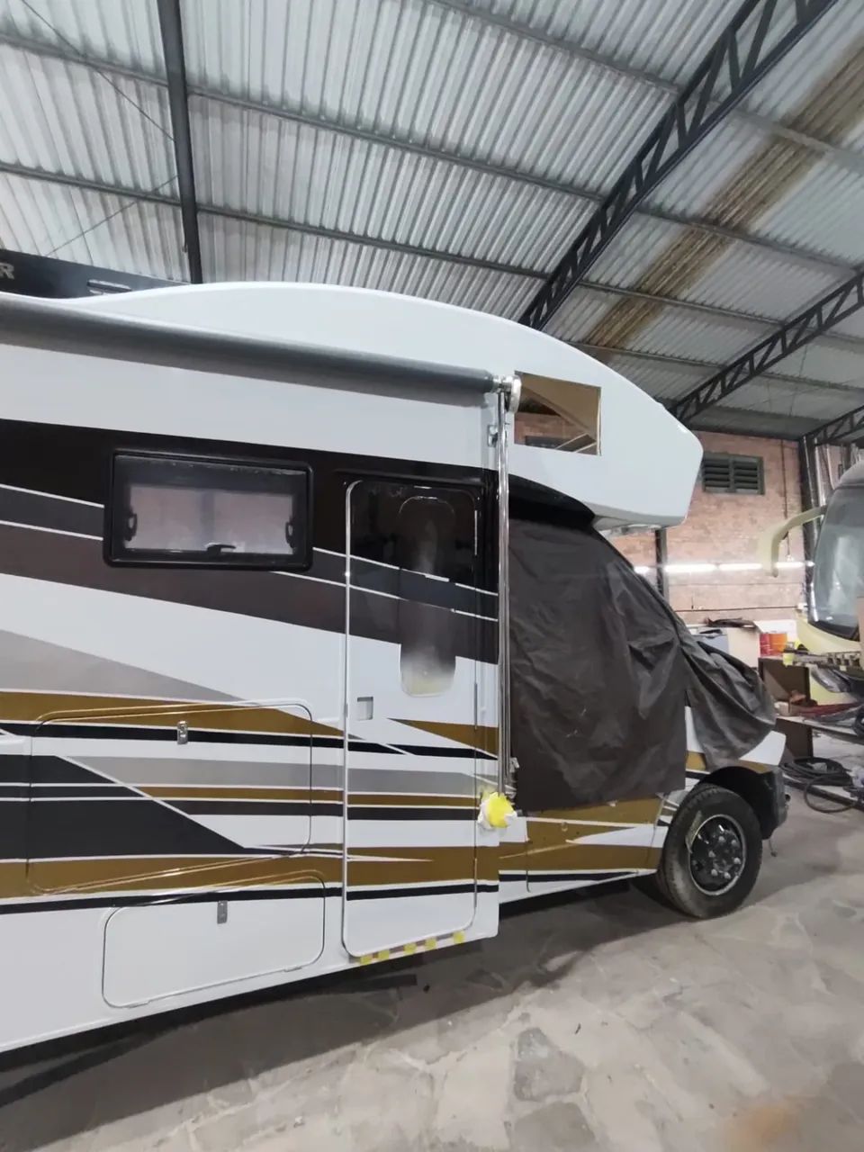 Mercedes-Benz Sprinter 517 Chassi E.lon. T.b. Die.(e6) 2025 - Foto 3