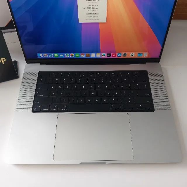 MACBOOK PRO 16 M2 PRO - 16GB- 512GB - SILVER - 18 CICLOS - 99