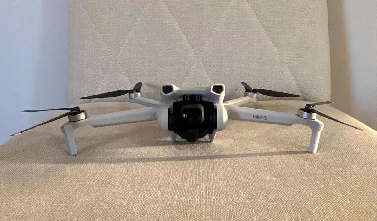 DJI Mini 3 Fly More Combo + DJI RC | Excelente Estado