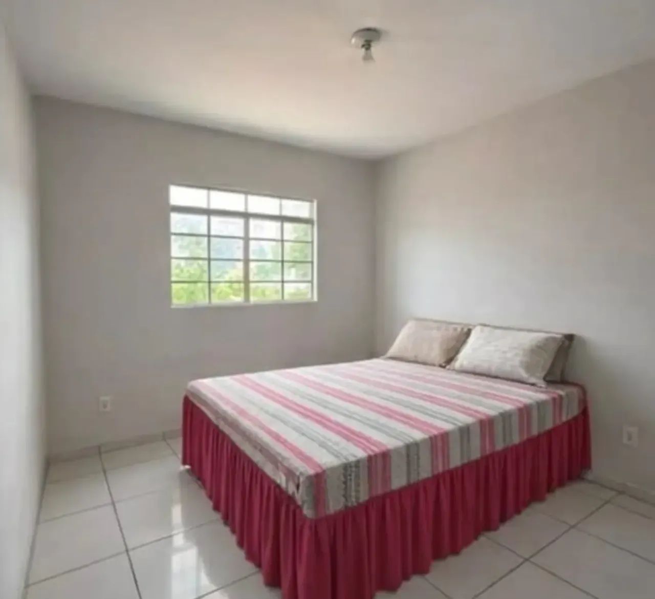 Sobrado Comercial à Venda  Quadra Aureni 3 - Foto 2