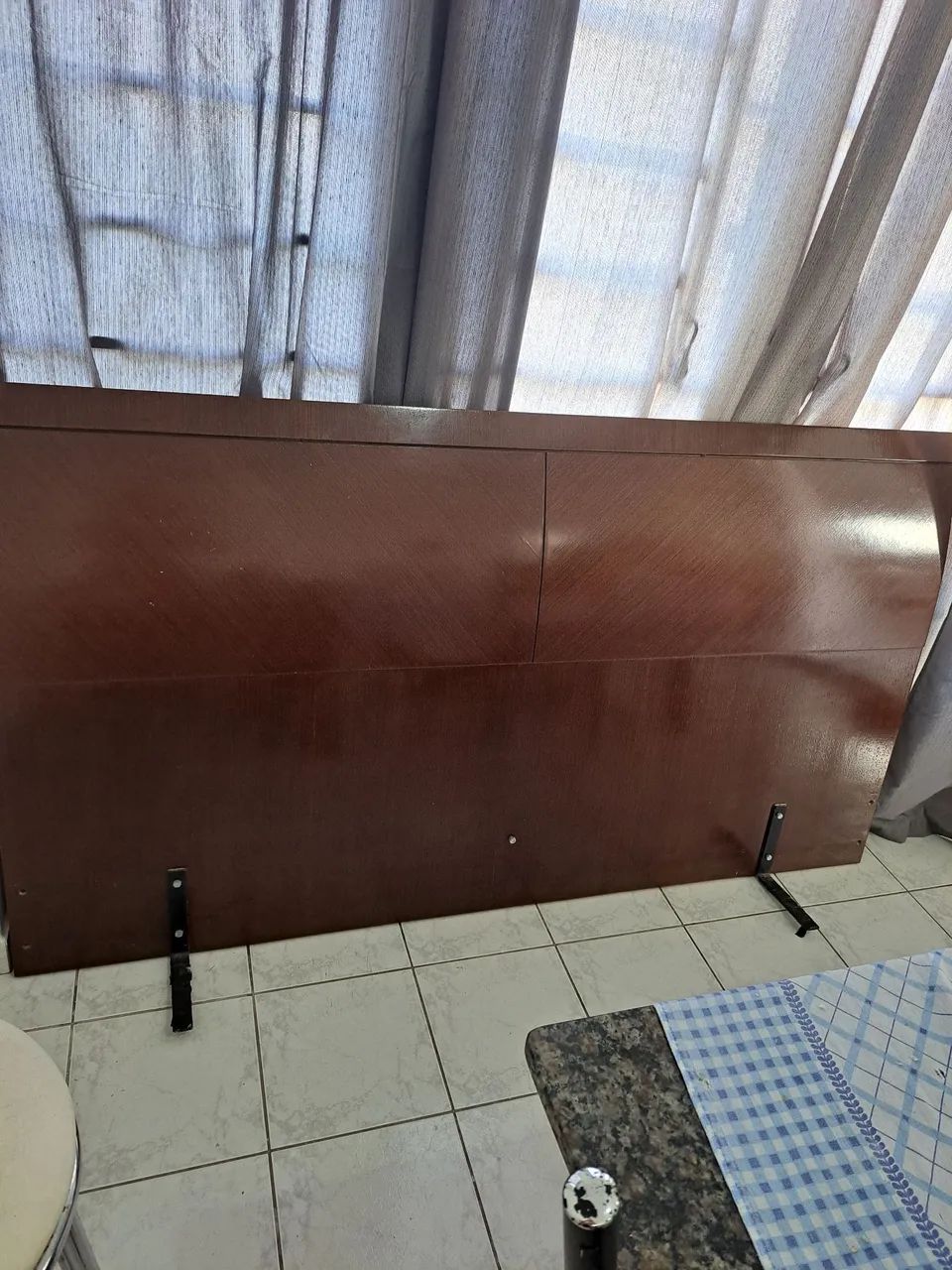 Cabeceira de cama tamanho Queen. Em madeira maciça.  - Foto 2