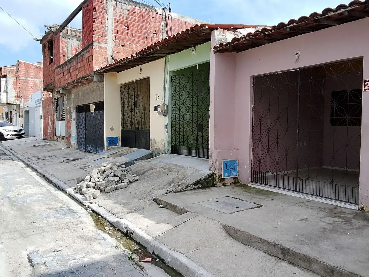 Duas casas por preço de UMA?