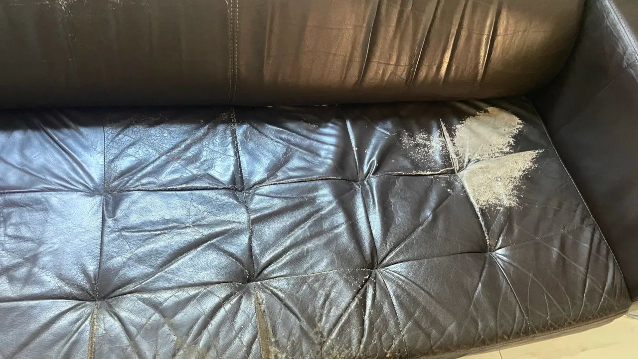 Sofá couro Tok Stok - Foto 4