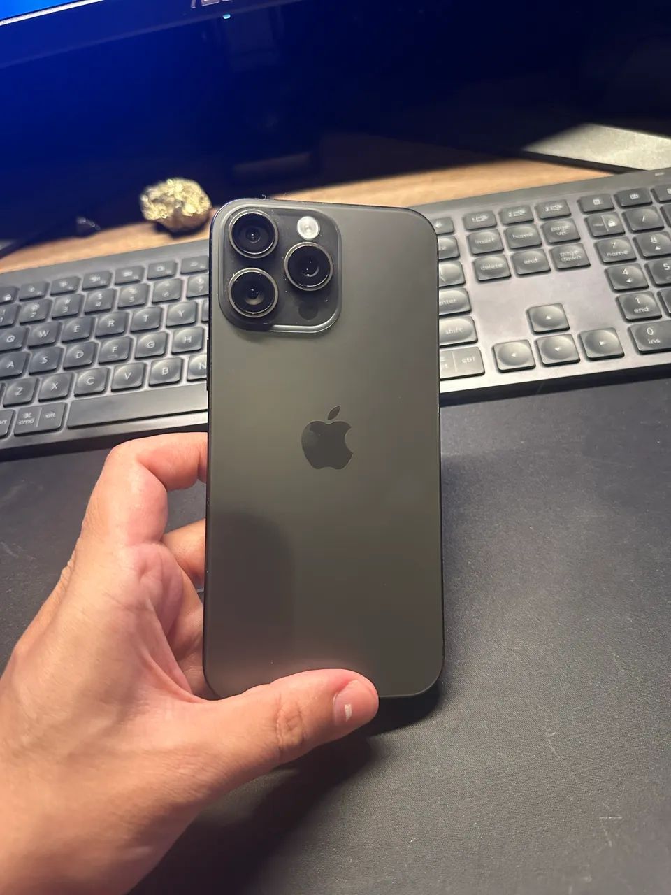 iPhone 16 pro Max 512 - Foto 4