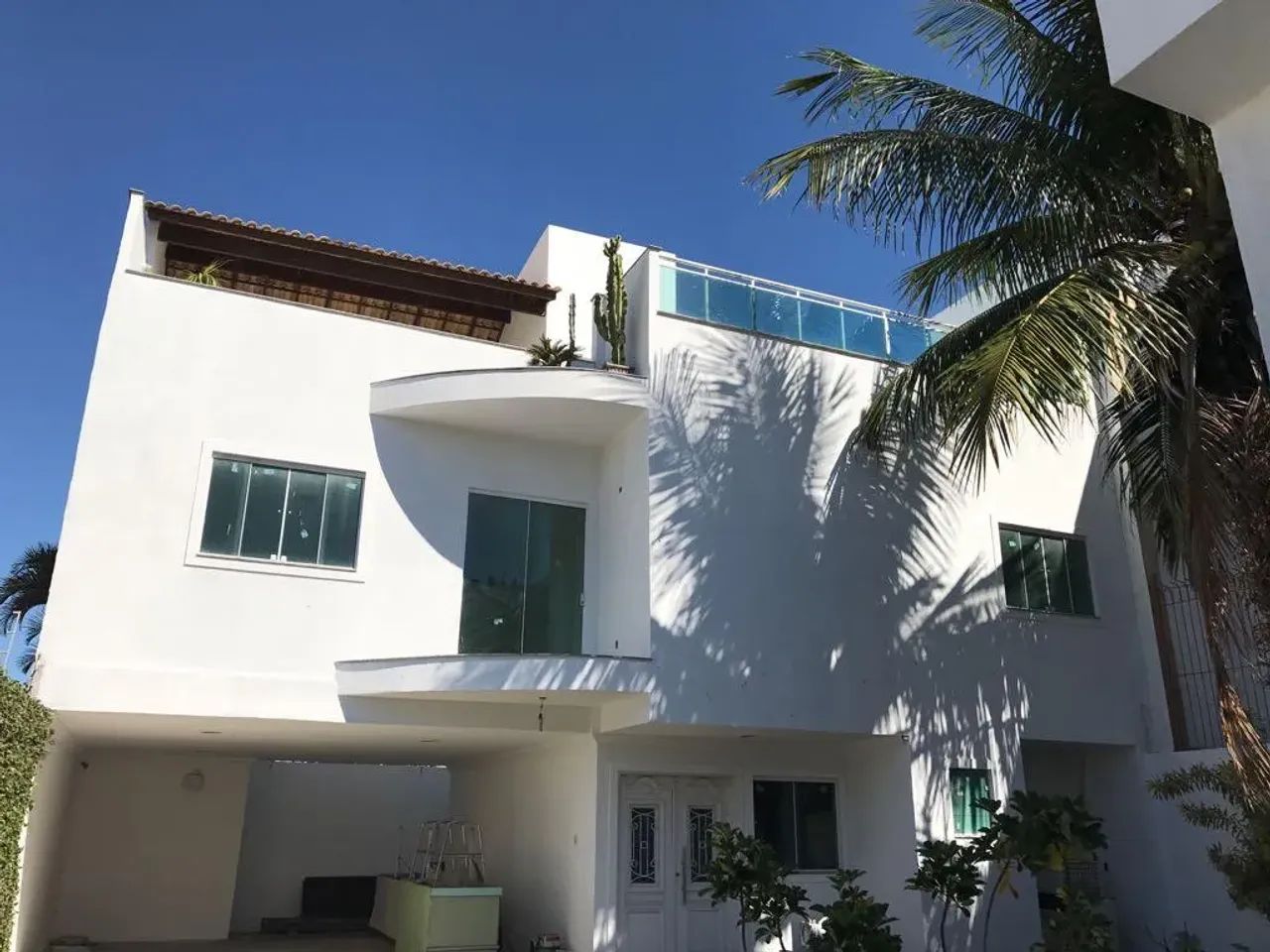 Casa de 465 metros quadrados no Centro com 6 quartos