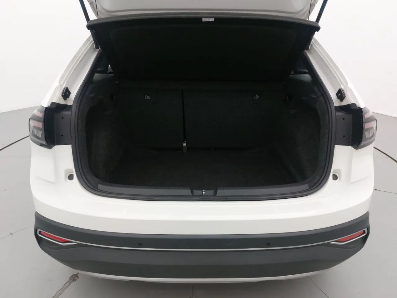 Volkswagen Nivus Highline 1.0 200 TSI Flex Aut., foto 9 de 18