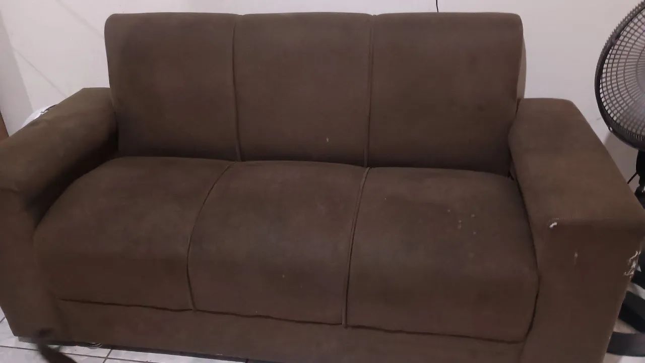 2 sofás 300 reais
