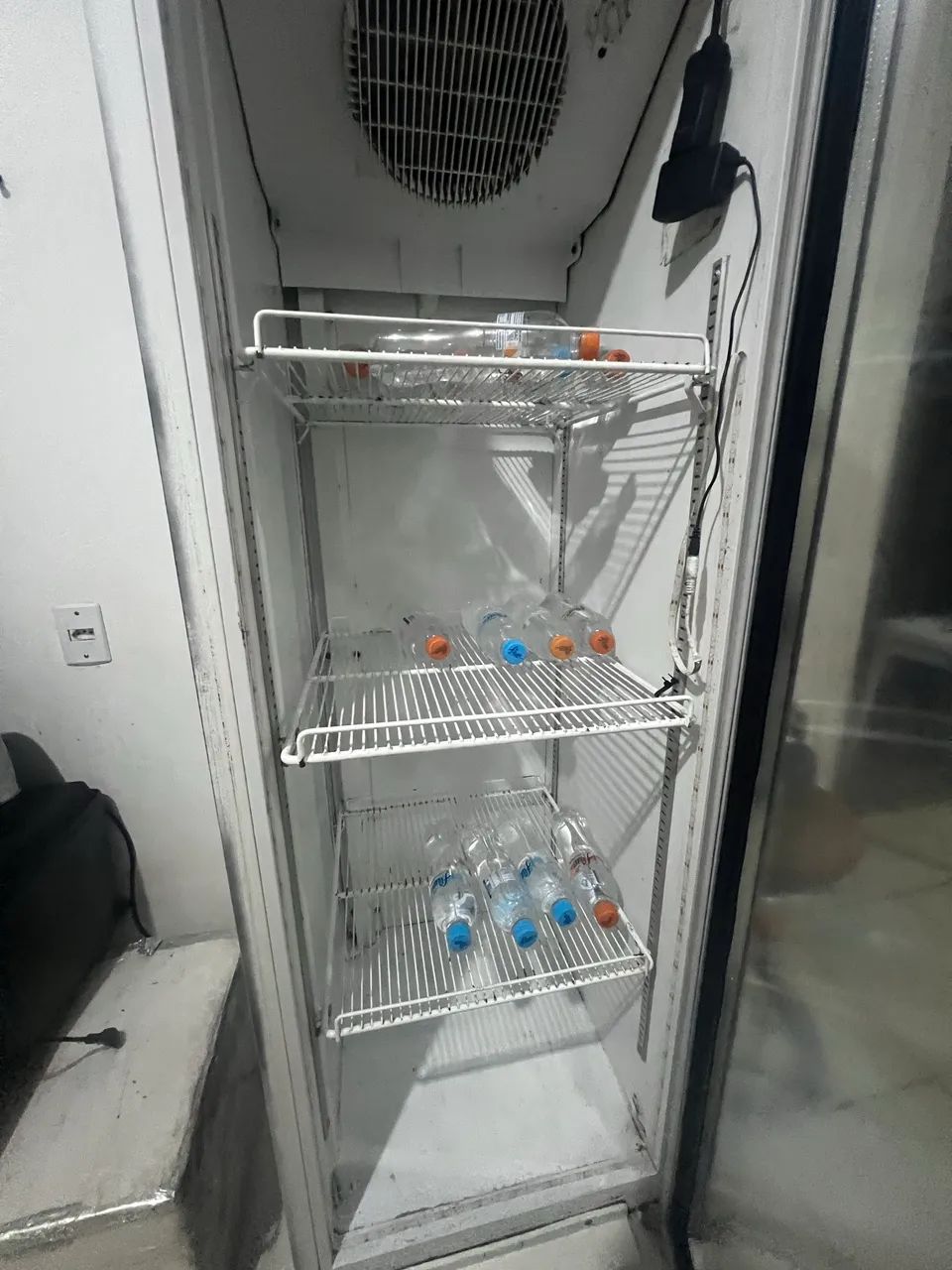 Vendo expositor 1500 funcionando tudo perfeitamente  - Foto 3