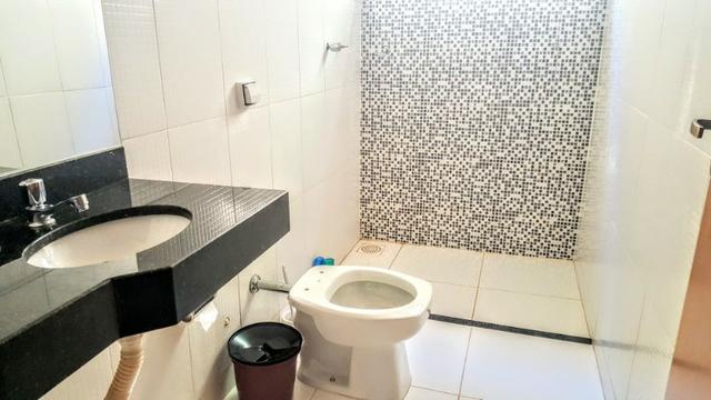 Linda casa em Araxá com 03 quartos - Foto 16