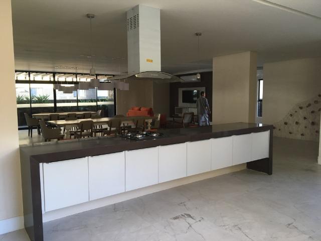 Luxuoso apartamento pronto para morar na Jatiúca. 131 m² de puro requinte