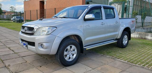 Hilux srv diesel 4x4 automática impecável
