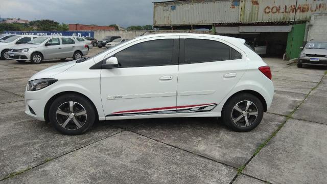 ONIX ONIX HATCH LTZ 1.4 8V FlexPower 5p Mec. - Foto 4
