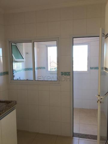Apartamento para alugar com 2 dormitórios em Centro, Sertaozinho cod:L3332 - Foto 9
