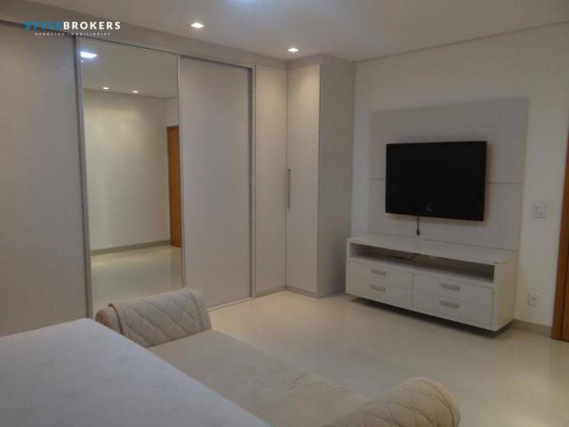 Casa estilo sobrado no Condomínio Alphaville 1 com 4 dormitórios à venda, 329 m² por R$ 1. - Foto 4