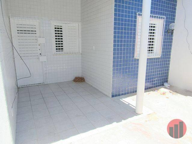 Casa para alugar, 70 m² por R$ 670,00 - Castelão - Fortaleza/CE - Foto 4