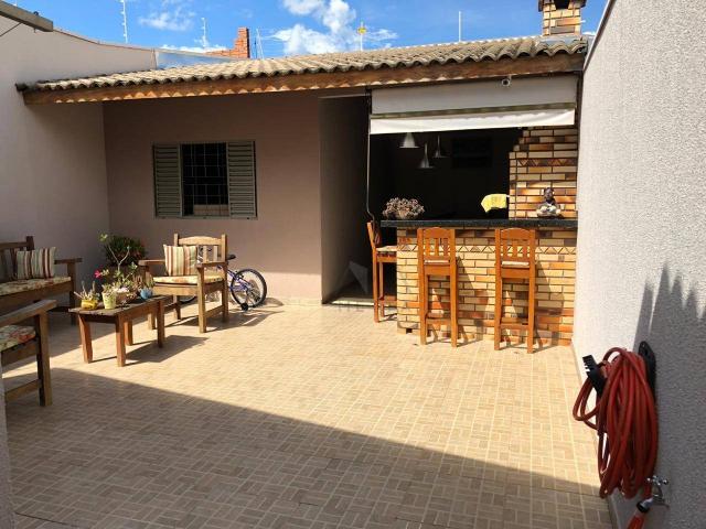 Casa com 2 dormitórios à venda, 180 m² por R$ 270.000,00 - Parque Imperial - Presidente Pr