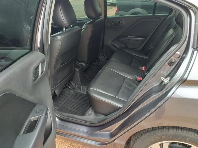 Vendo Honda City 2014/2015 1.5 - Foto 9