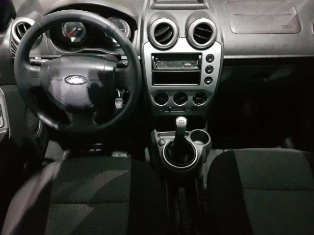 Ford Fiesta sedan SE 1.6 - Foto 15