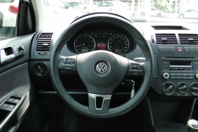VOLKSWAGEN POLO 1.6 MI 8V FLEX 4P MANUAL. - Foto 5