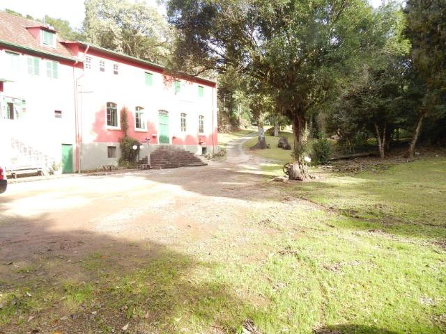 Belíssima área retirada do centro de Gramado com Hotel - Foto 15