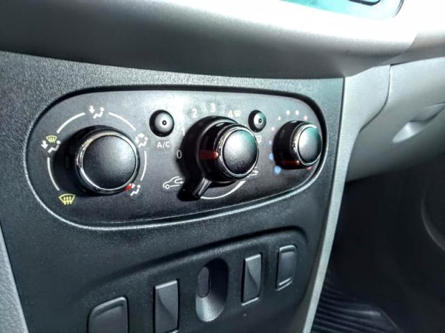 RENAULT LOGAN 1.6 16V SCE FLEX EXPRESSION 4P MANUAL 2015 - Foto 15