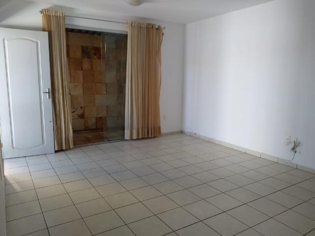 Vendo linda casa 3/4 sendo 1 suite com garagem para 3 carros proximo a maria lacerda, - Foto 11