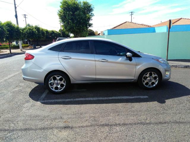 Vendo New Fiesta 1.6 SE Prata Sedan12 Top de linha (Oportunidade ) - Foto 7