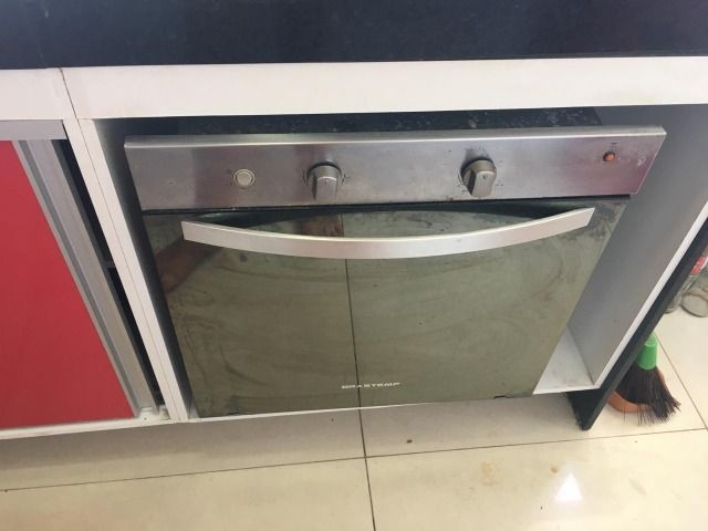 Aluga-se apartamento semi-mobiliado em boa viagem, 03 quartos incluso taxas - Foto 10
